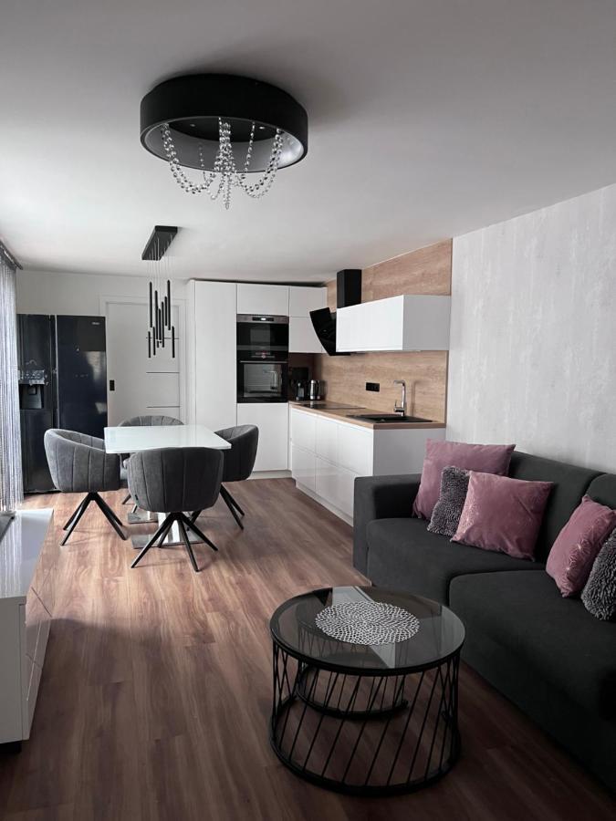 Elizabeth'S Apartments Velke Pavlovice Exterior photo